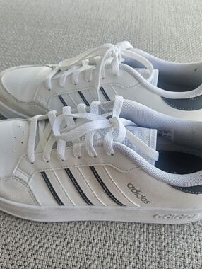 adidas gazelle silver green womens adidas Shoe Palace x adidas Superstar II Dame Time Mens Lifestyle Shoes (White/Green/Beige)
